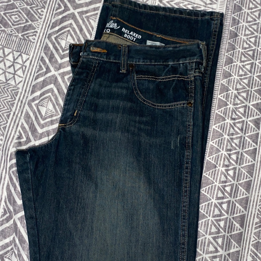 Wrangler Men's Deep Indigo Relaxed Jeans